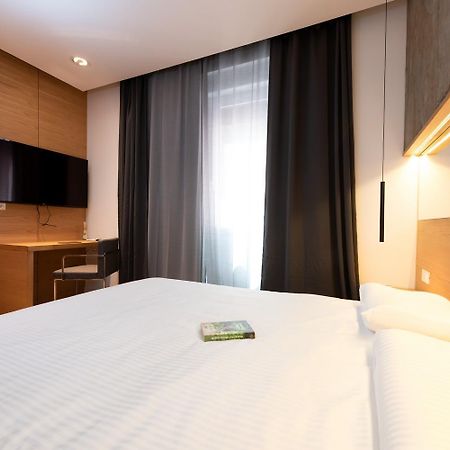 Beachfront Apartment Rosa Del Mar Jardin Mošćenička Draga المظهر الخارجي الصورة